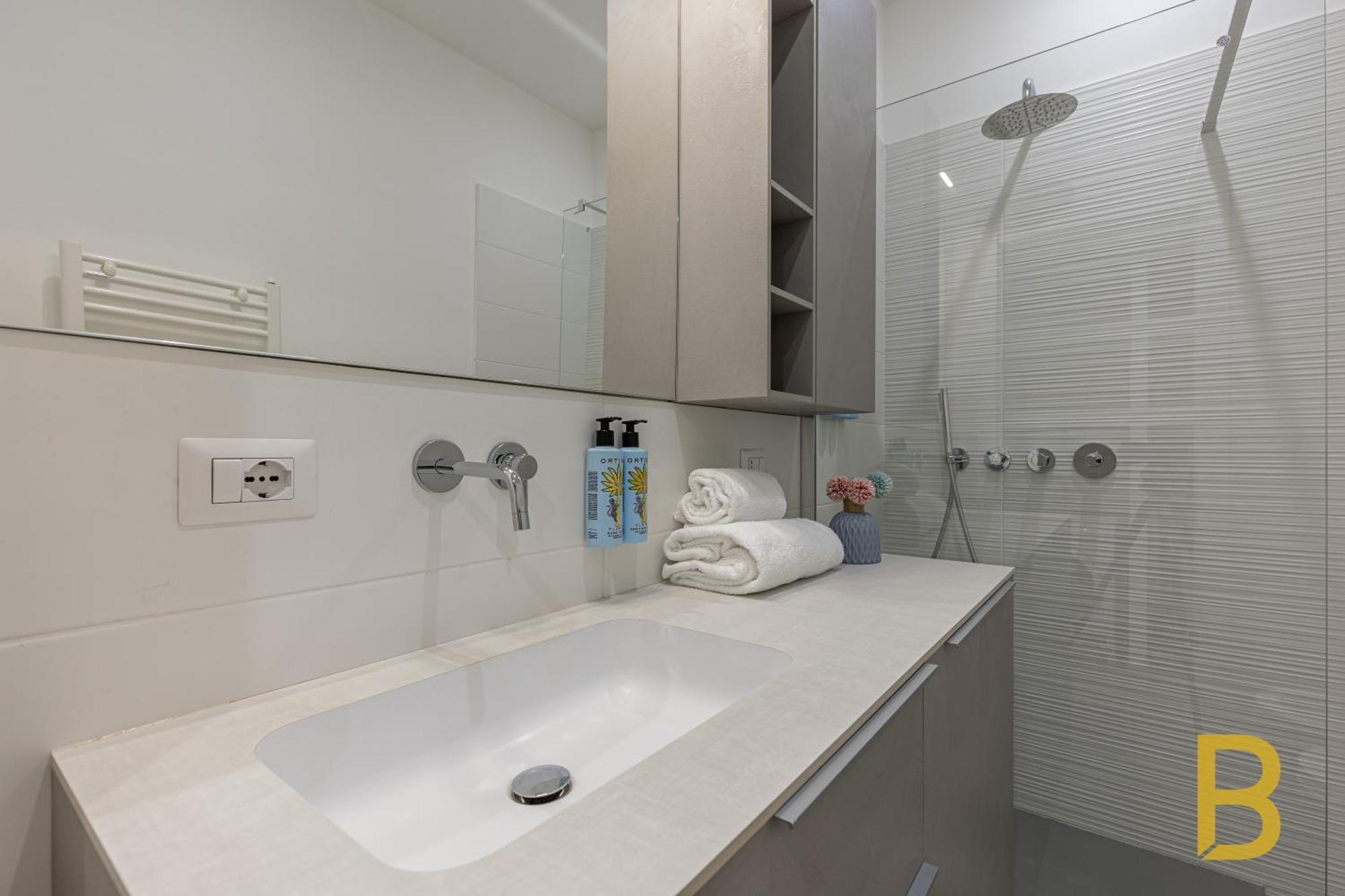 Beplace Apartments In Gioia Милано Екстериор снимка